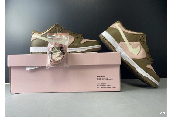 Nike Low Stussy 304292-671 Cherry SB Dunk 0824